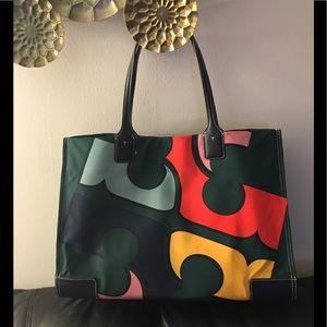 ⭐️NWT !! Tory Burch Ella Tote !!⭐️